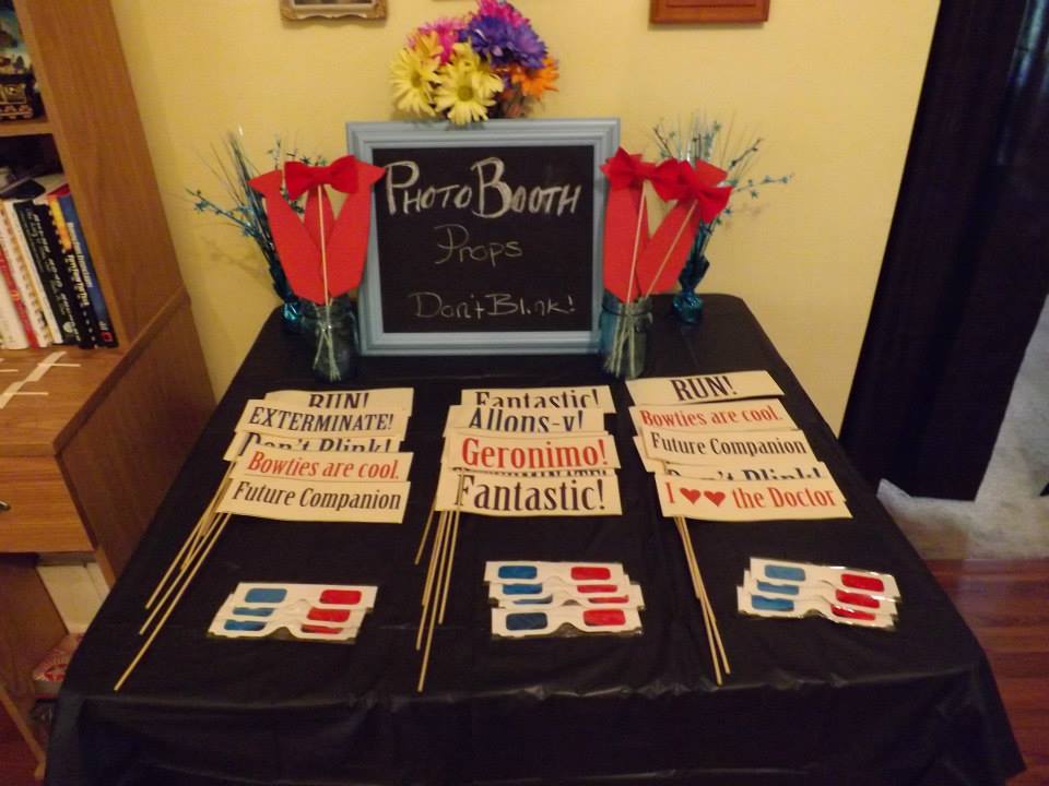 DW_gradParty_booth
